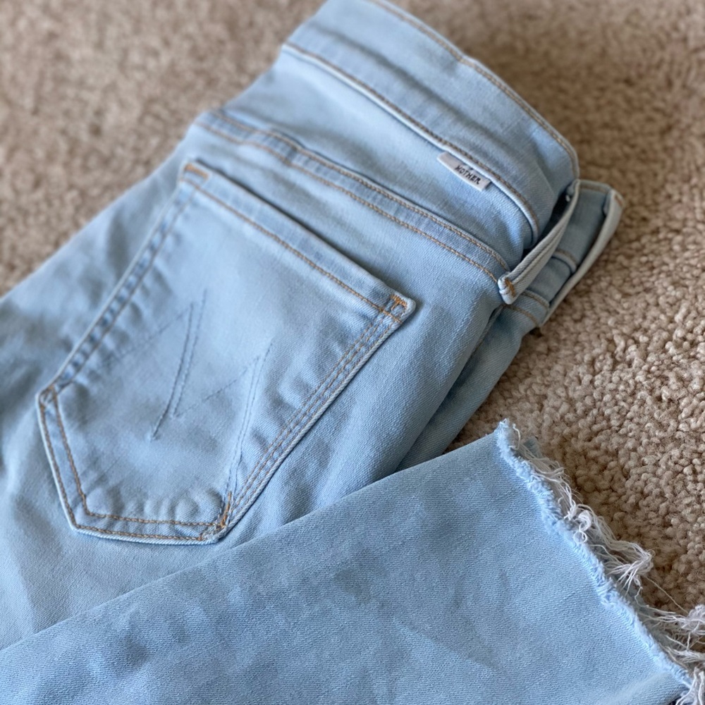 Mother “The Looker” Ankle Fray Jeans